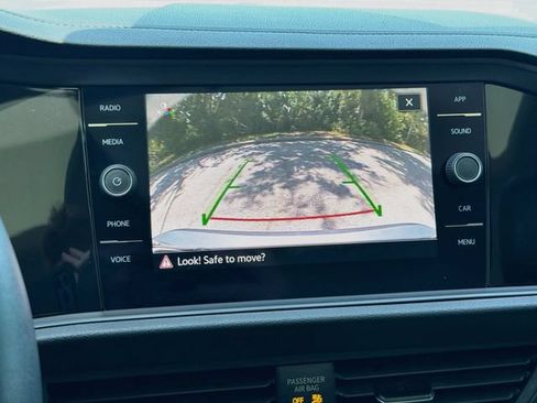 Used 2021 Volkswagen Jetta SEL FWD image 34