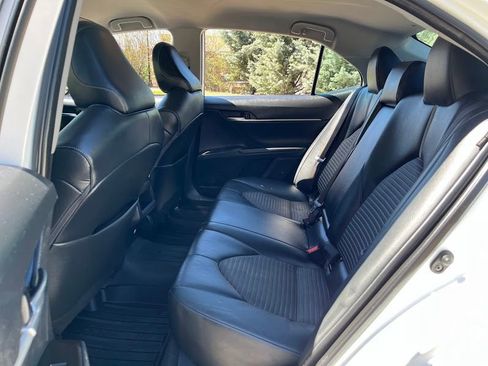 Used 2023 Toyota Camry SE FWD image 40