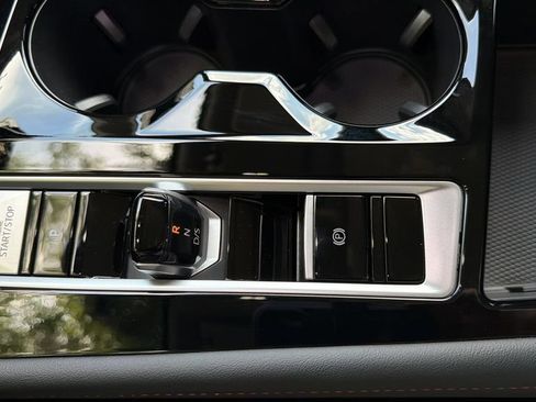 New 2026 Volkswagen Atlas Peak Edition AWD/4WD image 14