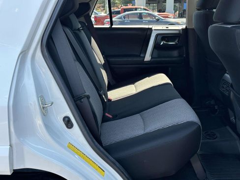 Used 2023 Toyota 4Runner SR5 AWD/4WD image 7