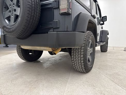 Used 2016 Jeep Wrangler Unlimited Sport w/ Quick Order Package 24S image 21