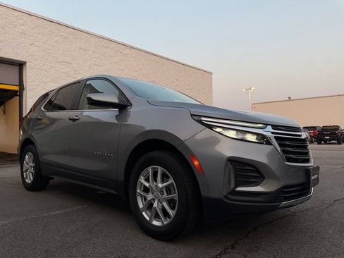 Used 2024 Chevrolet Equinox LT AWD/4WD image 35