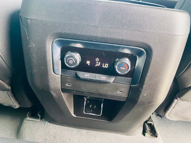 Used 2025 Chevrolet Tahoe LT RWD image 20