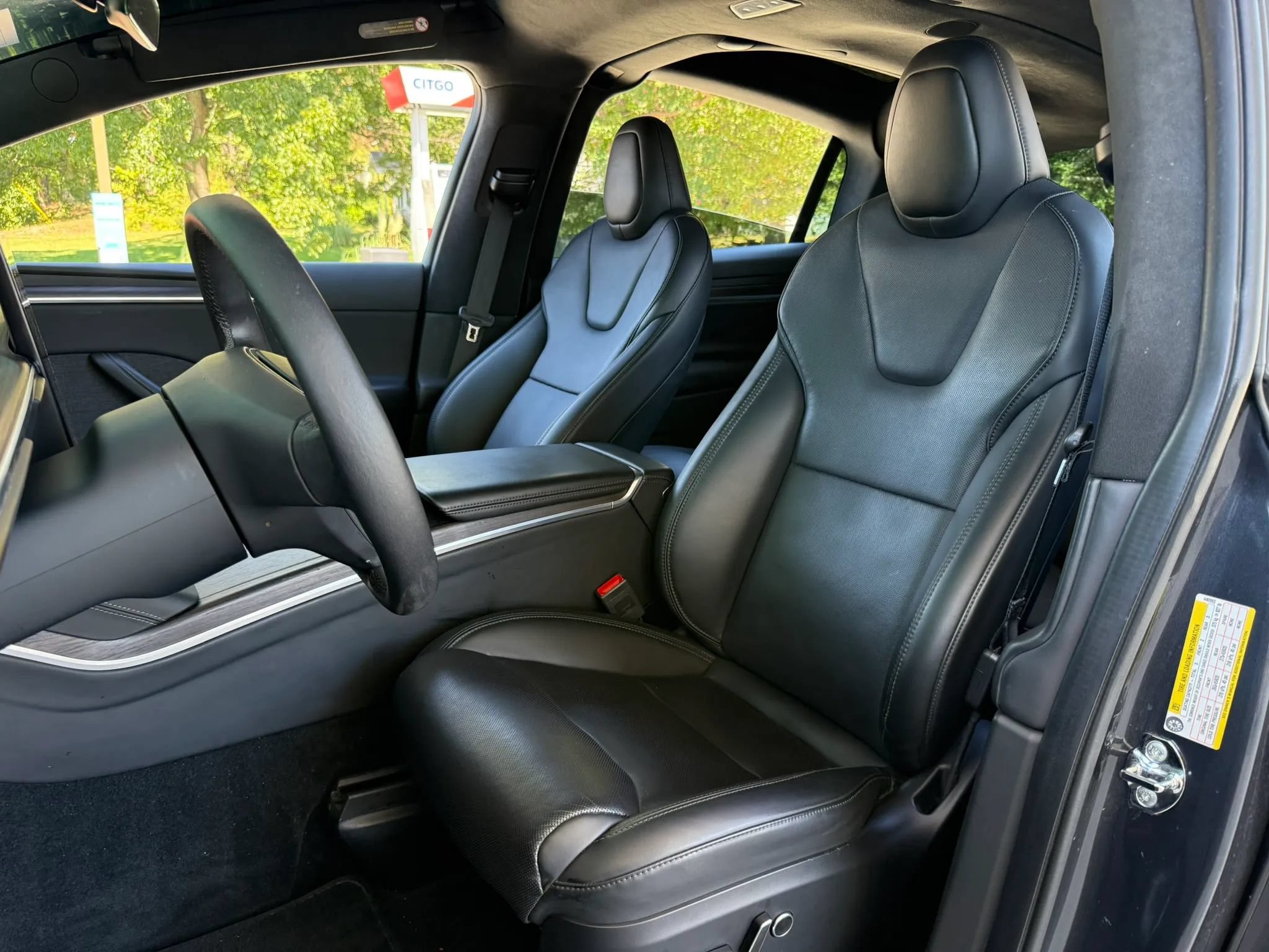 Used 2024 Tesla Model X AWD/4WD image 30
