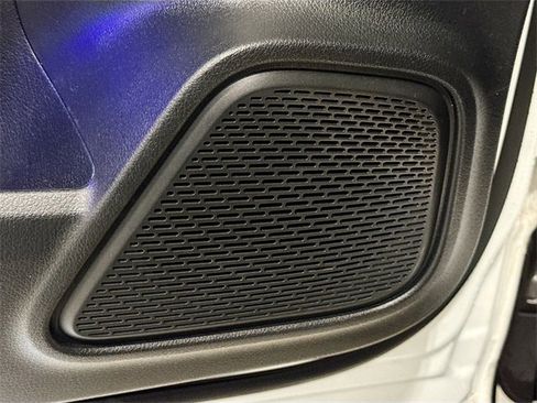 Certified 2022 Mercedes-Benz GLB 35 AMG 4MATIC image 19