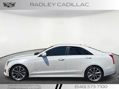 Used 2018 Cadillac ATS V w/ Luxury Package RWD image 14