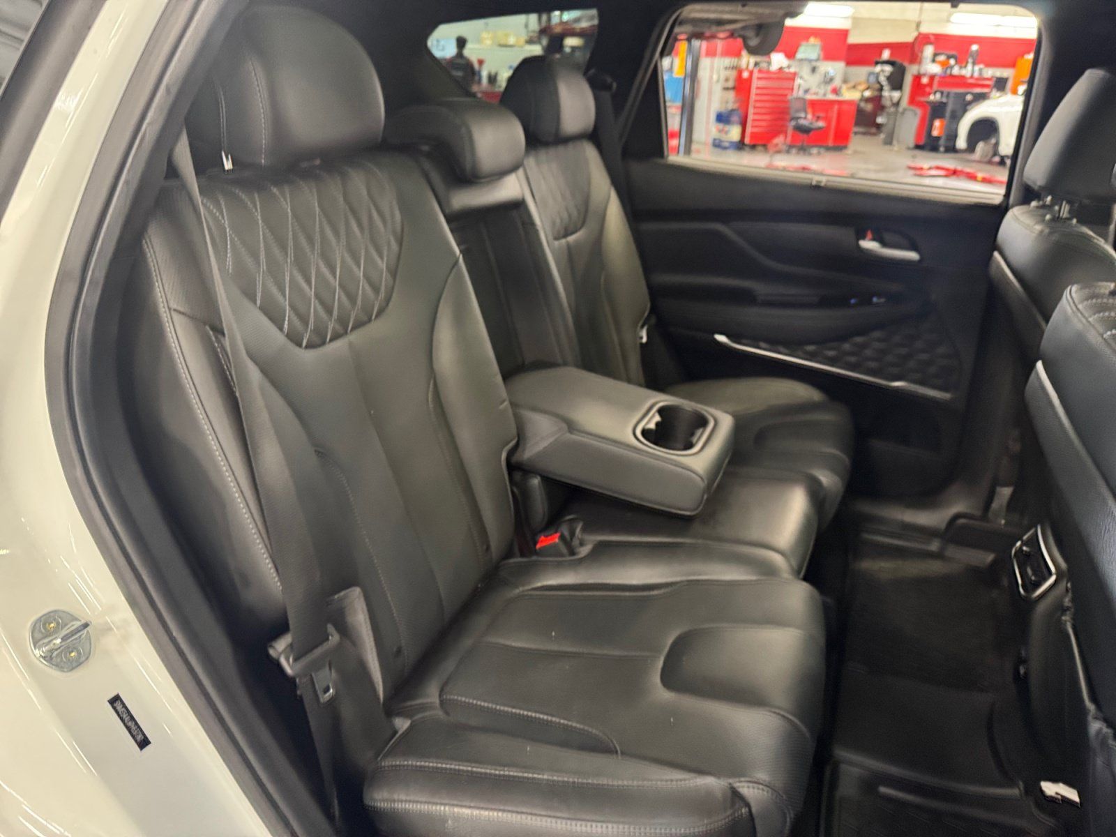 Used 2023 Hyundai Santa Fe Calligraphy FWD image 15