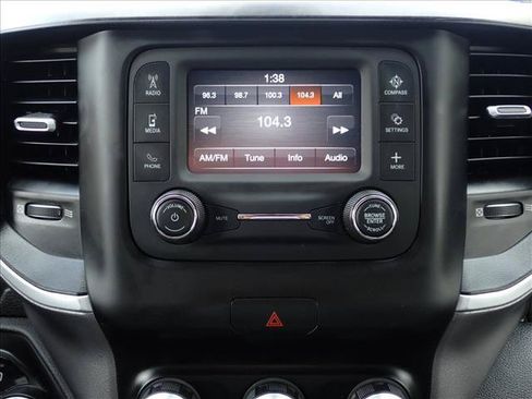 Used 2022 RAM 1500 Big Horn AWD/4WD image 15