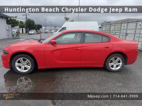 Used 2022 Dodge Charger SXT image 8