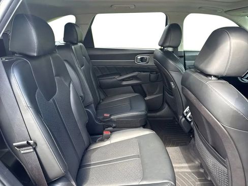 Used 2021 Kia Sorento SX FWD image 32