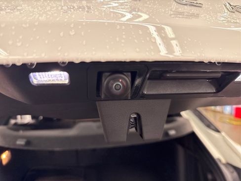 Used 2024 Buick Envista Sport Touring w/ Convenience I Package image 16