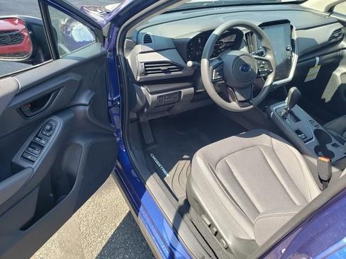 Used 2025 Subaru Crosstrek 2.0i Premium image 10