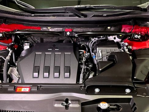 Used 2025 Mitsubishi Eclipse Cross SE image 30