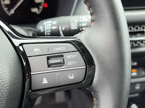 Used 2026 Honda HR-V Sport image 13