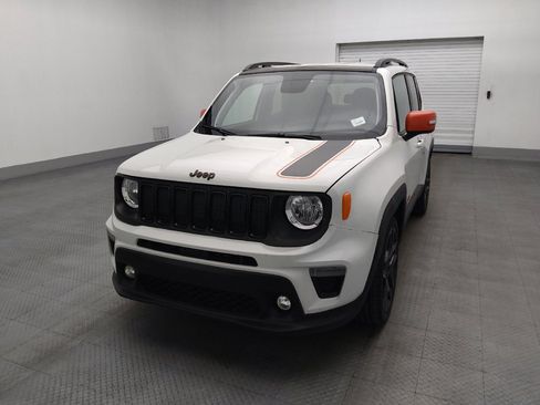 Used 2020 Jeep Renegade Latitude FWD image 15
