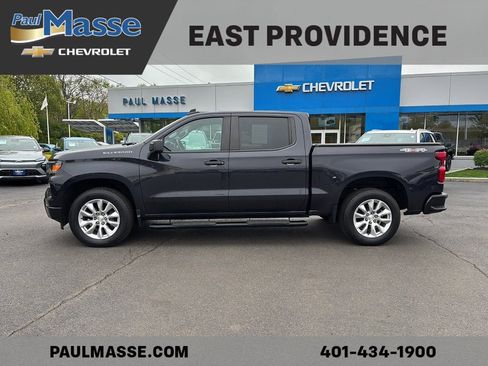 Used 2022 Chevrolet Silverado 1500 Custom AWD/4WD image 3