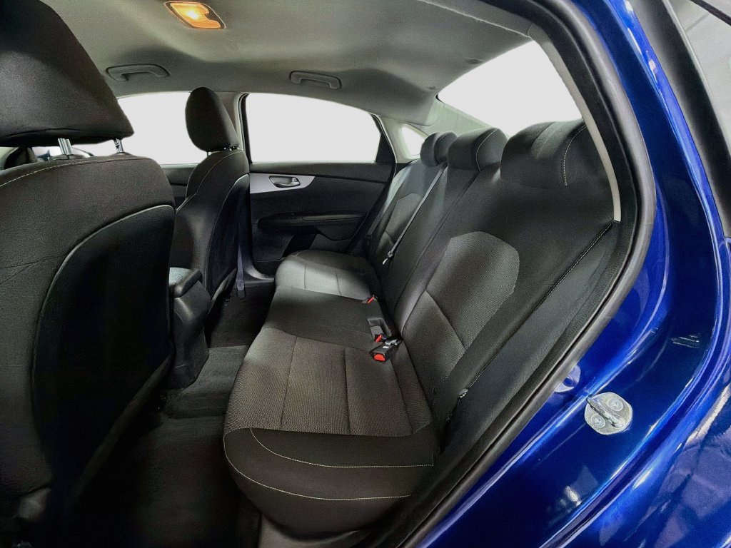 Used 2023 Kia Forte LXS w/ LXS Technology Package FWD image 23