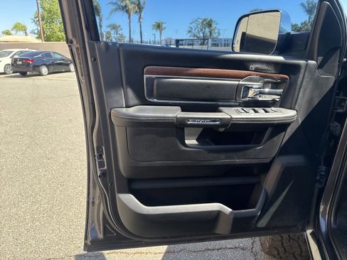 Used 2015 RAM 2500 Laramie AWD/4WD image 13