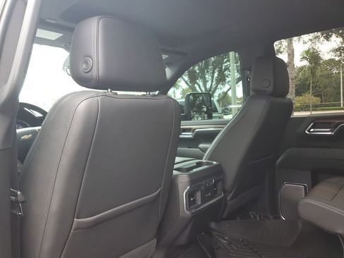 Certified 2024 Chevrolet Silverado 2500 High Country w/ Technology Package AWD/4WD image 15