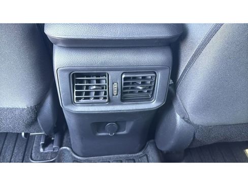 Certified 2024 Toyota RAV4 LE image 33