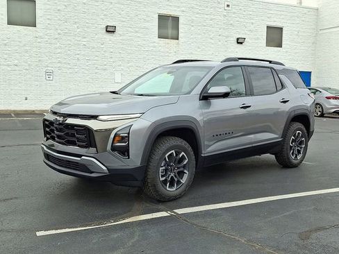 New 2026 Chevrolet Equinox ACTIV w/ Safety and Technology Package FWD image 3