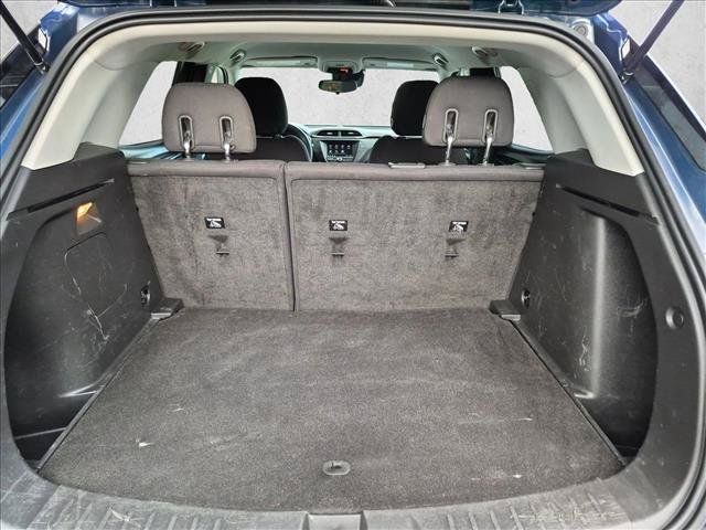 Used 2023 Chevrolet TrailBlazer LT FWD image 6