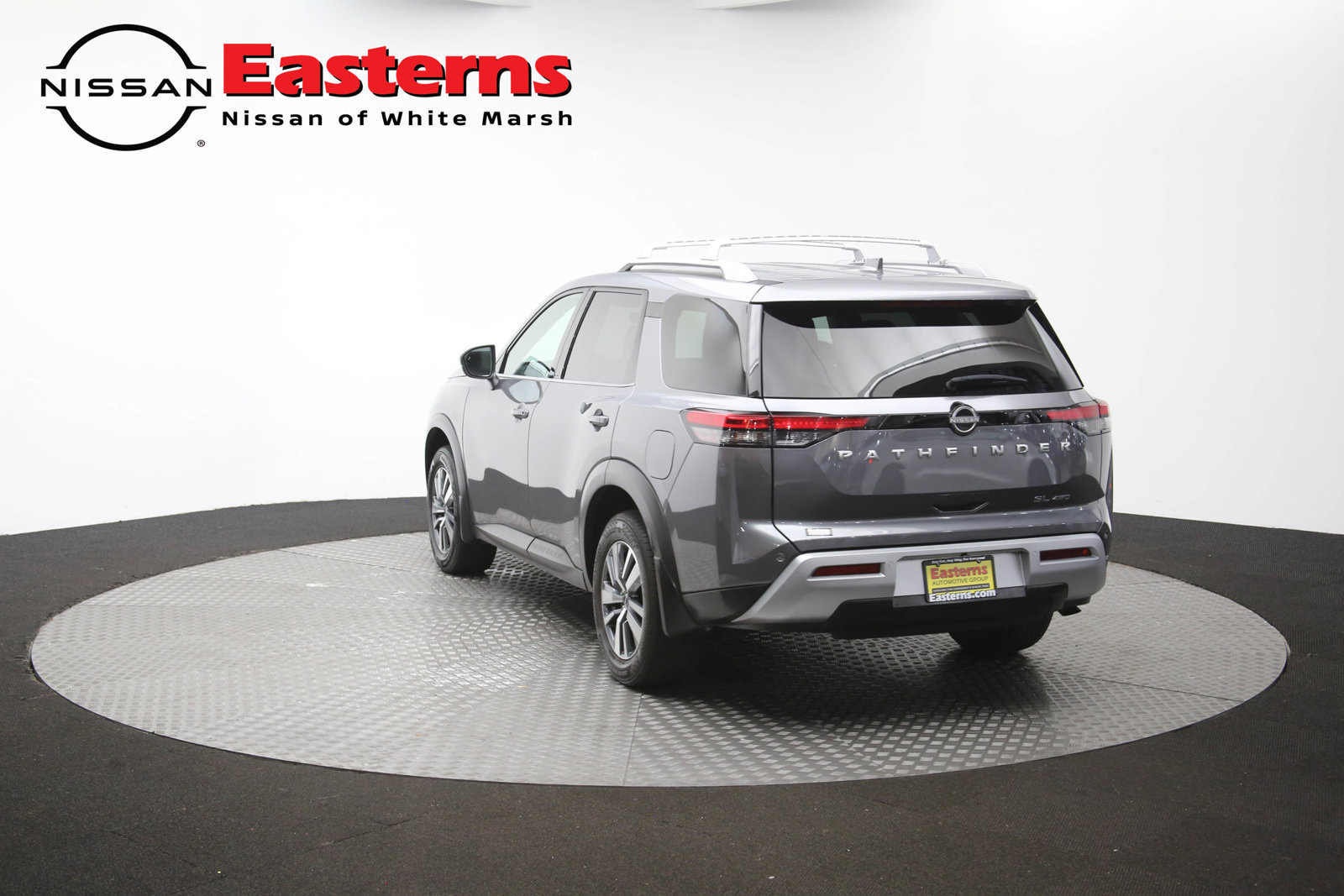 Used 2024 Nissan Pathfinder SL AWD/4WD image 68