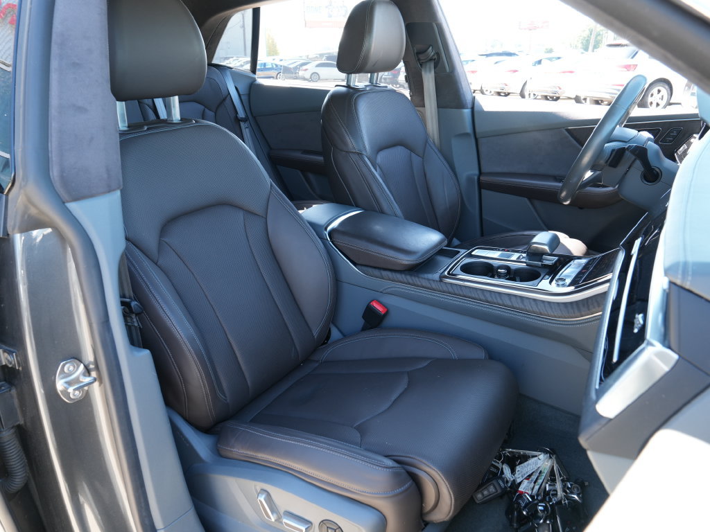 Used 2019 Audi Q8 Prestige AWD/4WD image 15