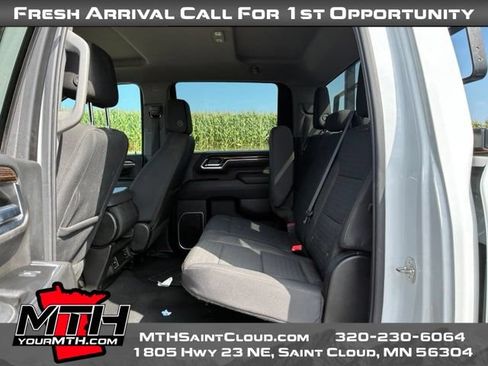 Used 2024 GMC Sierra 2500 SLE AWD/4WD image 10
