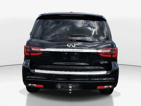 Used 2019 INFINITI QX80 Luxe w/ All-Season Package RWD image 5
