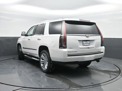 Used 2020 Cadillac Escalade Premium Luxury w/ LPO, Radiant Package image 47