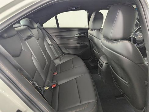 Used 2022 Cadillac CT4 V image 23