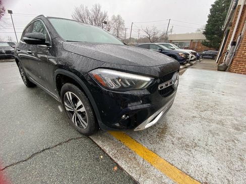 Used 2025 Mercedes-Benz GLA 250 4MATIC image 24