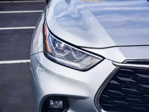 Used 2024 Toyota Highlander Limited image 12