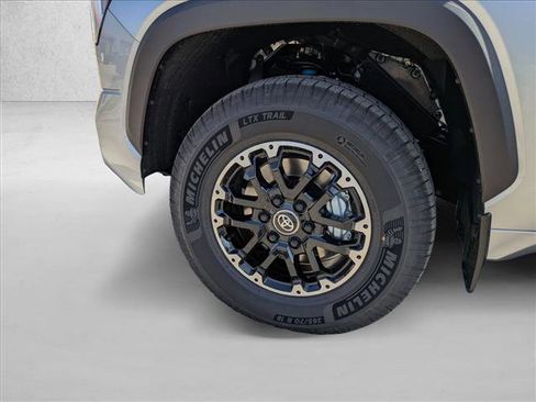 New 2026 Toyota Tundra SR5 image 9