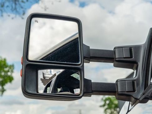 Used 2008 Ford F250 Lariat image 11