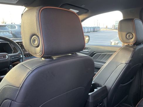 Used 2023 GMC Canyon AT4 w/ Technology Package image 24