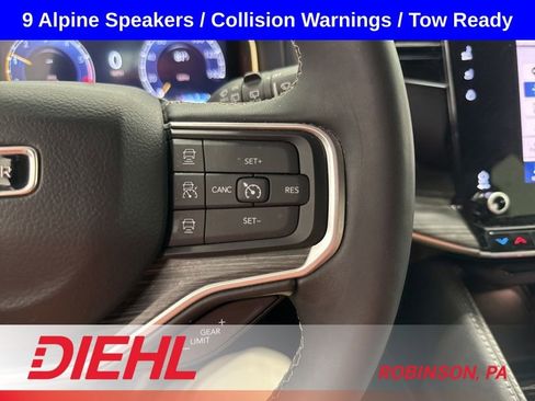 Used 2024 Jeep Wagoneer Series II AWD/4WD image 30