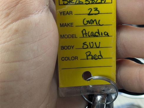 Certified 2023 GMC Acadia SLT w/ Preferred Package image 46