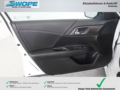 Used 2017 Honda Accord Sport image 13