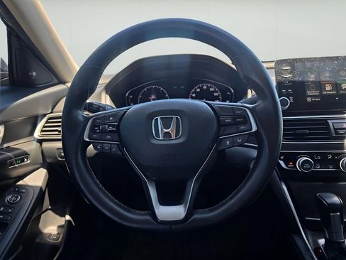 Used 2018 Honda Accord EX-L image 26
