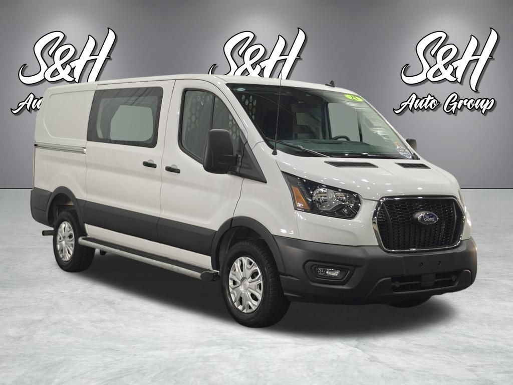 Used 2025 Ford Transit 250 Low Roof w/ Exterior Upgrade Package RWD image 2