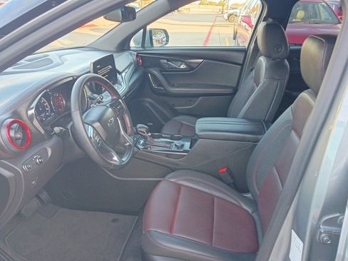 Used 2025 Chevrolet Blazer RS image 9