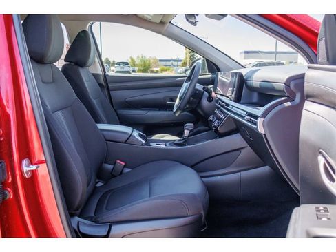 Used 2025 Hyundai Tucson SEL AWD/4WD image 11