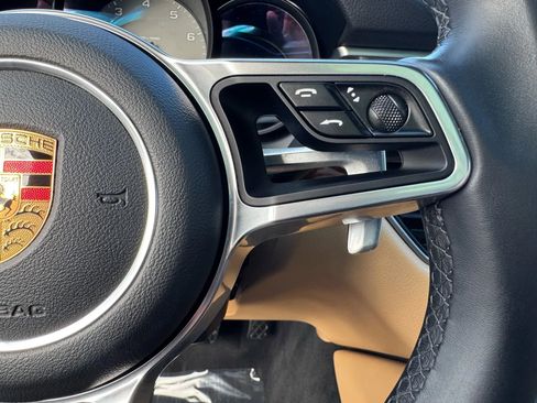 Used 2018 Porsche Macan S image 24