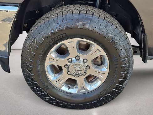 Used 2024 RAM 3500 Big Horn AWD/4WD image 13