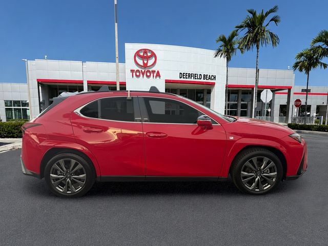 Used 2024 Lexus UX 250h F Sport FWD image 8