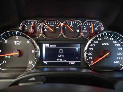 Used 2017 Chevrolet Silverado 1500 LT w/ All Star Edition image 18