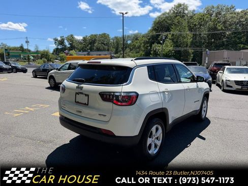 Used 2020 Jeep Compass Latitude w/ Cold Weather Group AWD/4WD image 7