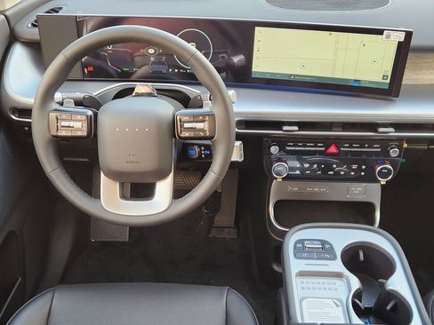 New 2026 Hyundai Ioniq 9 SEL image 24